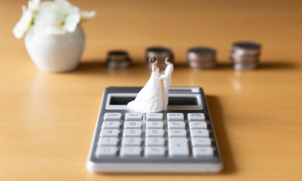 How to Use a Wedding Loan Calculator to Plan Your Budget