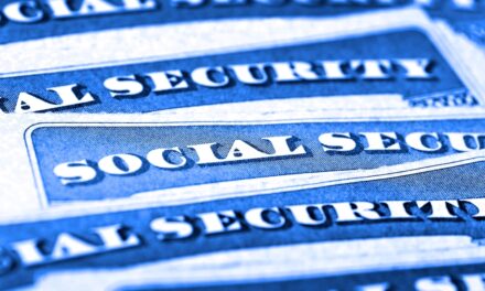 The Right Age to Claim Social Security: Key Considerations for Financial Planners and Businesses