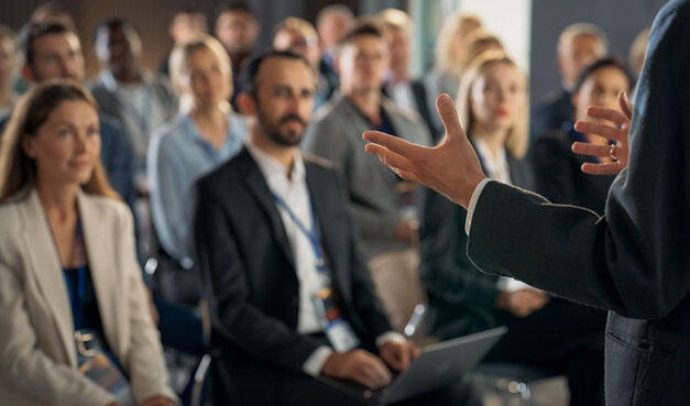 Leading with Clarity: What Today’s Financial Institutions Need from the C-Suite